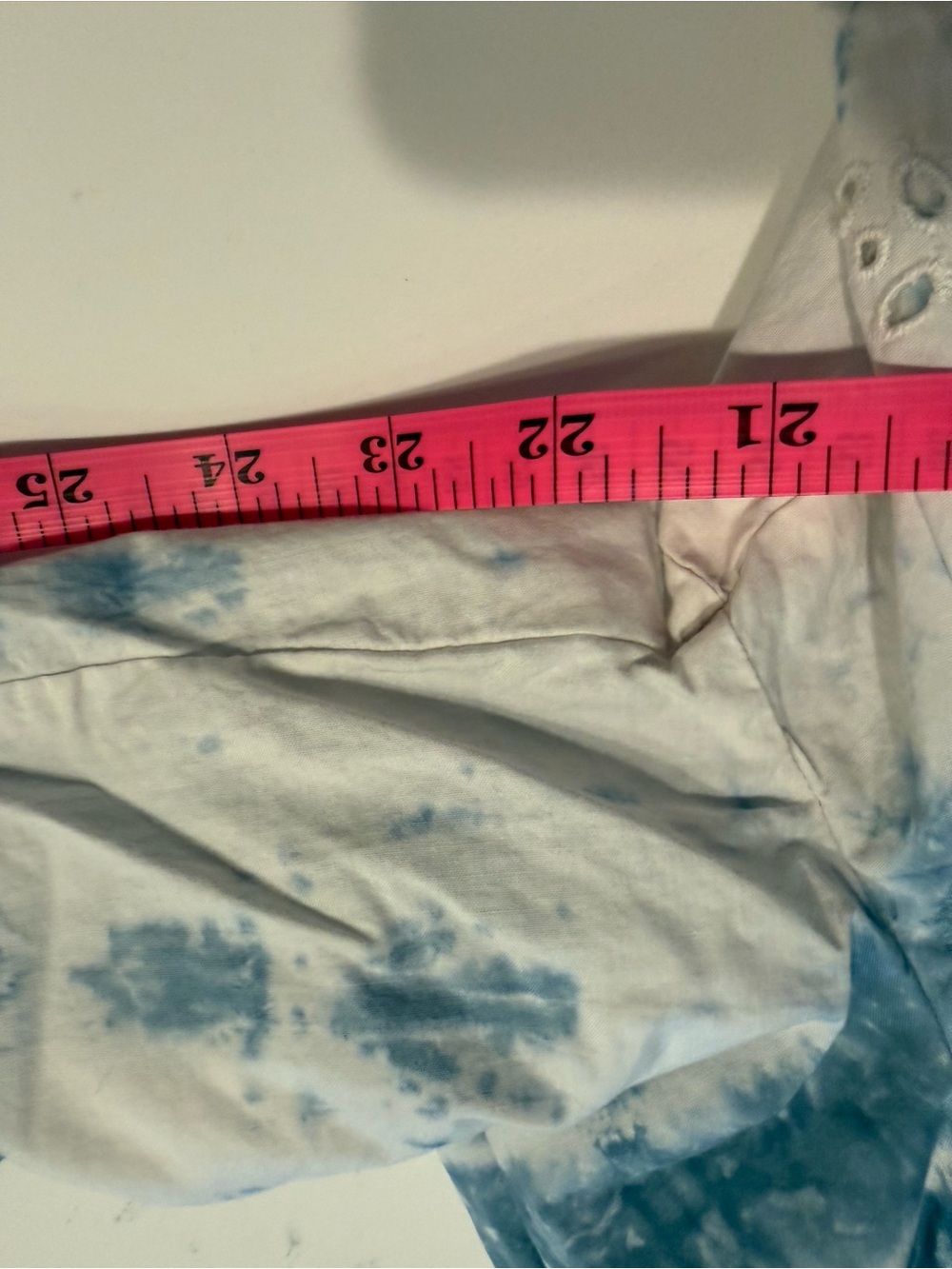 Lands' End Blue and White Tie-Dye Eyelet Peasant Blouse - Picture 6 of 8